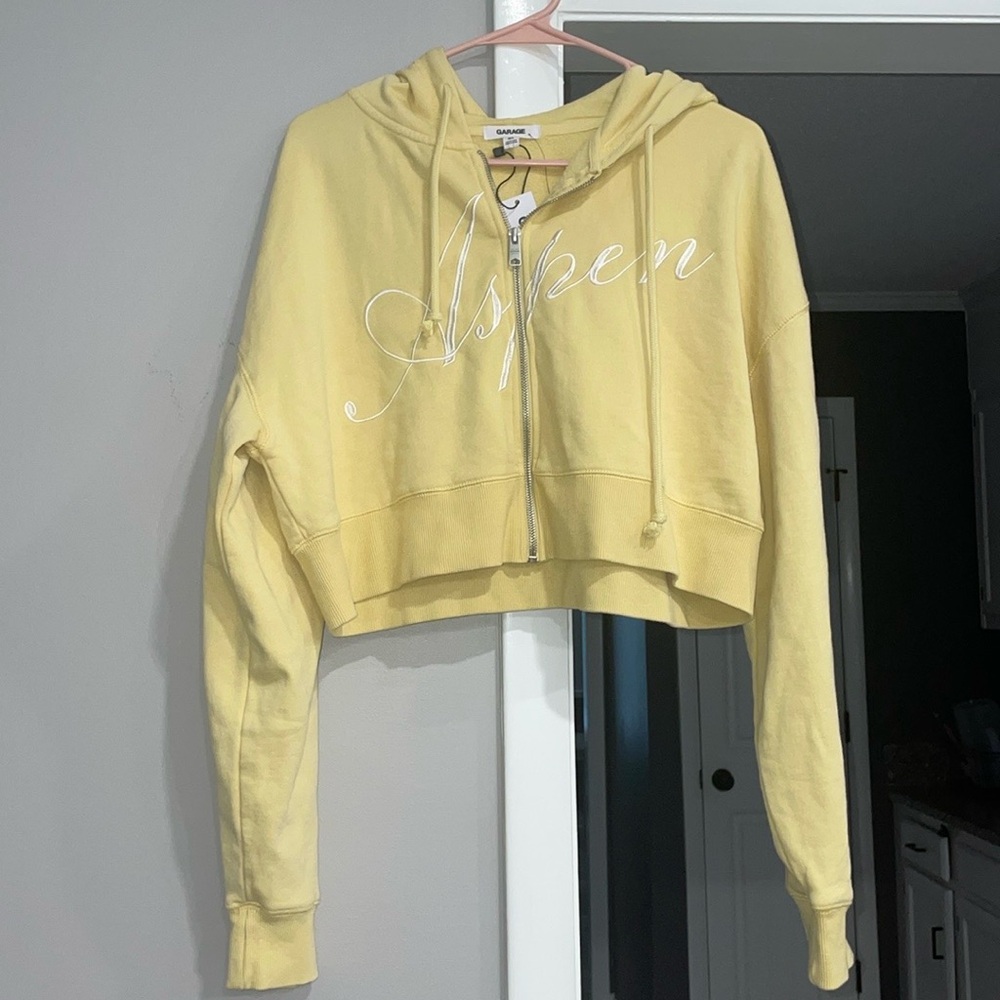 Womens GARAGE aspen cropped jacket! Size large, brand new with tags!!